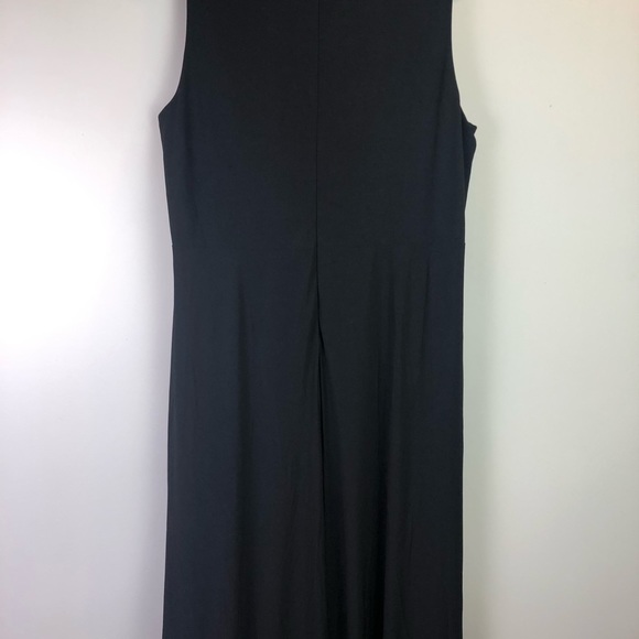 💥 Weekend Only Sale💥 Black Dress with Black and Silver Embelishments Size 20W - Picture 6 of 8